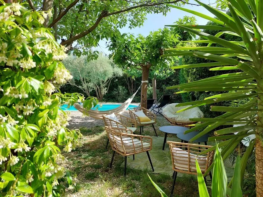 Beautiful Mas With Swimming Pool In Provence / Maison Provencale Avec Piscine Marseille